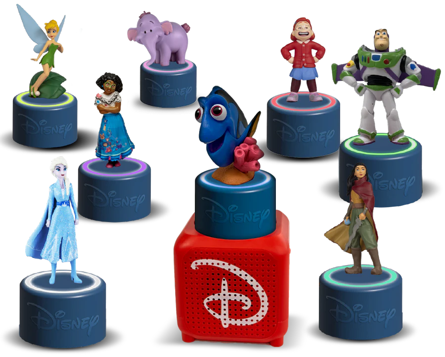 Figuras de personajes Disney sobre bases azules y altavoz rojo, incluyendo Elsa, Buzz Lightyear, Dory, Campanilla y más.