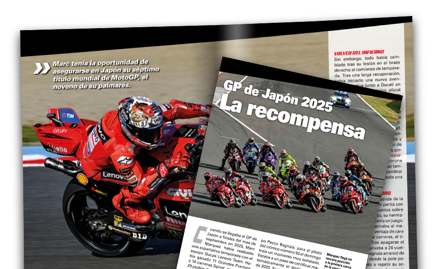 Image d’un magazine ouvert vue de loin.