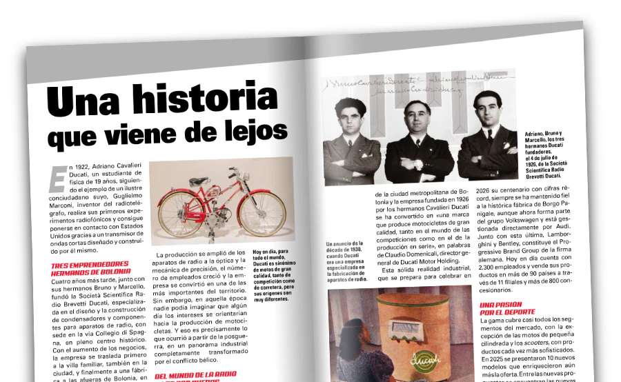 Image d’un magazine ouvert vue de loin.