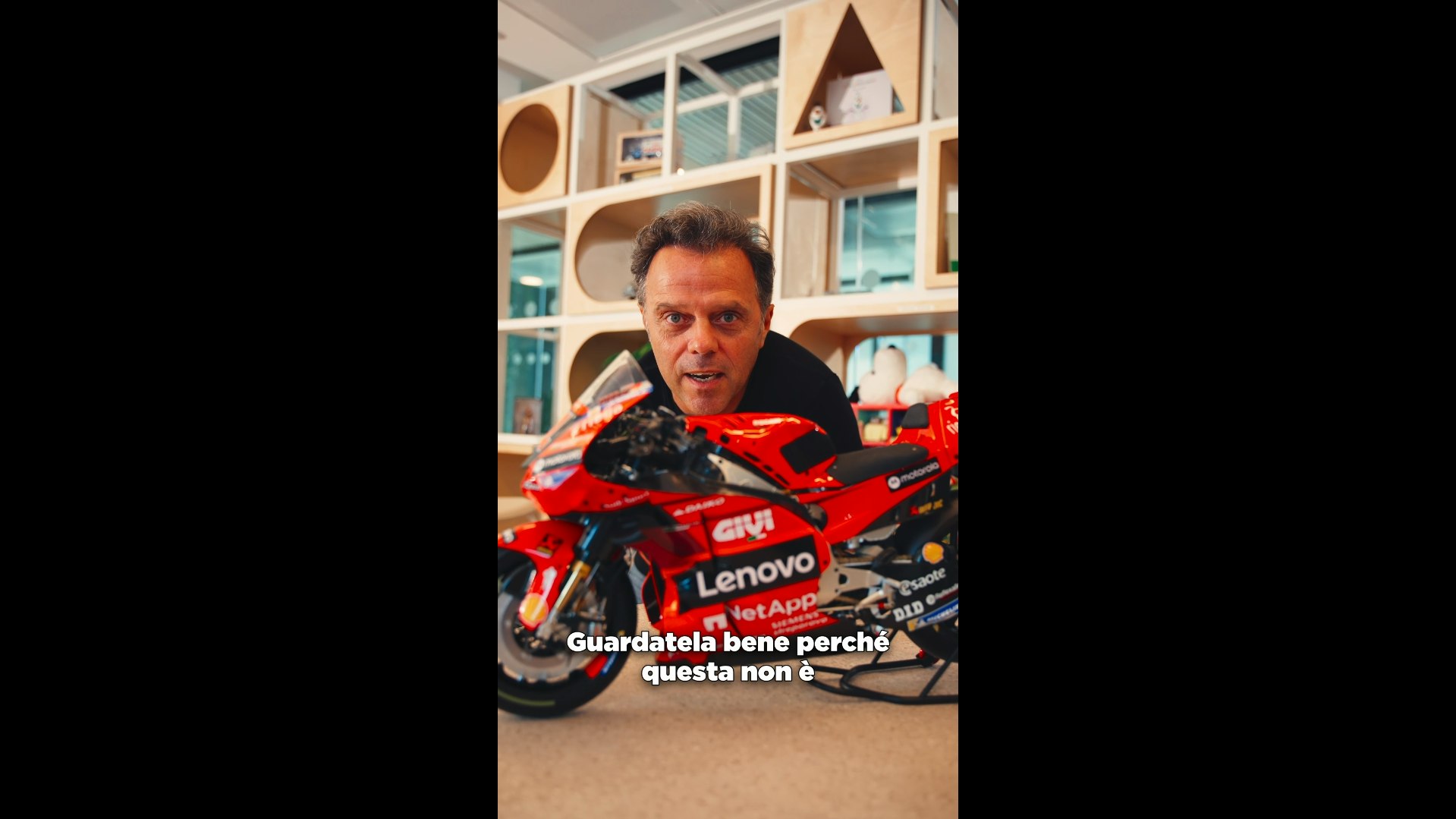Loris Capirossi e la Ducati Desmosedici GP23
